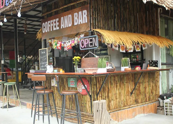 Do Dee Cafe Hostel Bangkok
